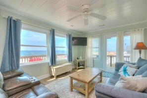 Living area - The Wave It Is: Oceanfront 4BR home in Oak Island, perfect for up to 14 guests! (Oak Island)