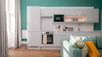 Apartament, 1 dormitori | Cuina privada | Frigorífic, microones, forn i placa de cuina