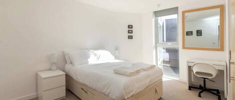 Basic Apartment, 1 Queen Bed with Sofa bed | 1 bedroom, desk, laptop workspace, iron/ironing board