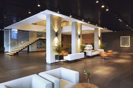 Reception. Q Hotel Plus Wrocław Bielany