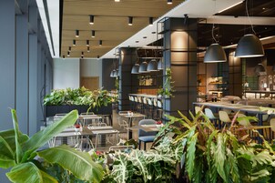 Desayuno buffet todos los días (con cargo)