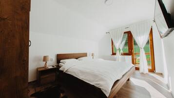 3 habitaciones, wifi gratis y ropa de cama