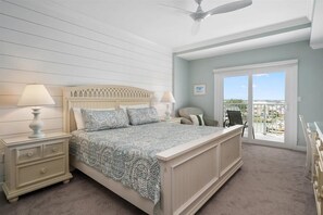 3 chambres, fer et planche à repasser