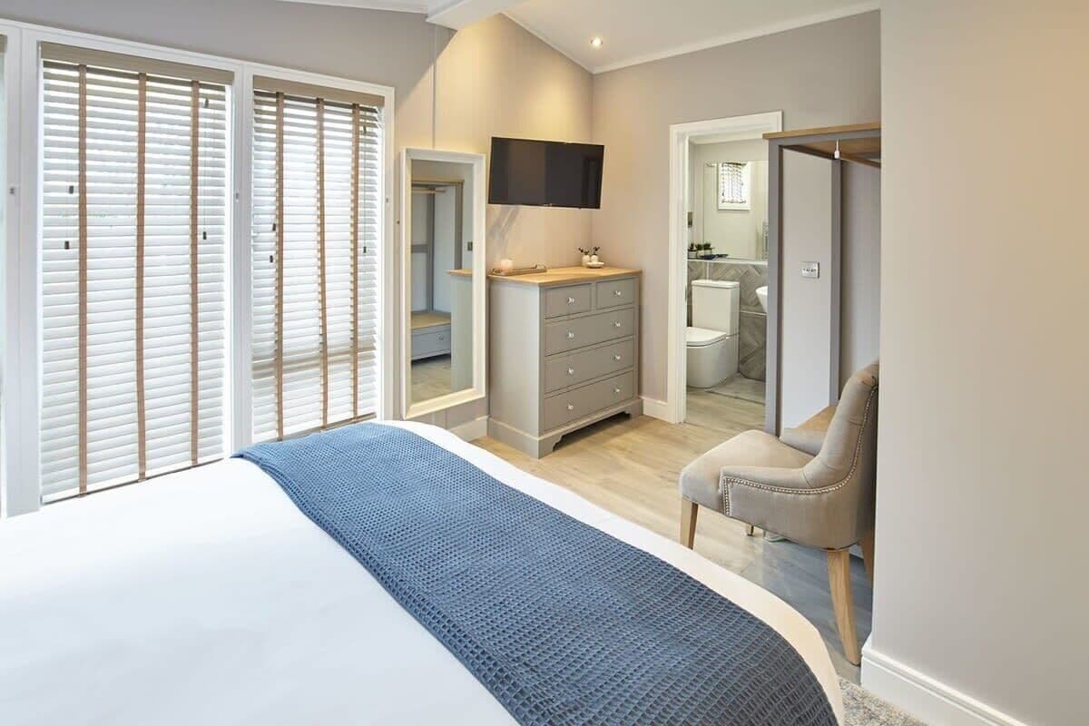 2 間睡房、熨斗/熨衫板、Wi-Fi、床單