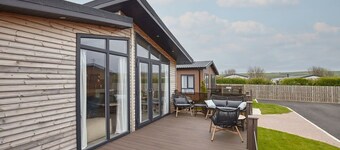 Host & Stay | Puffin's Rest