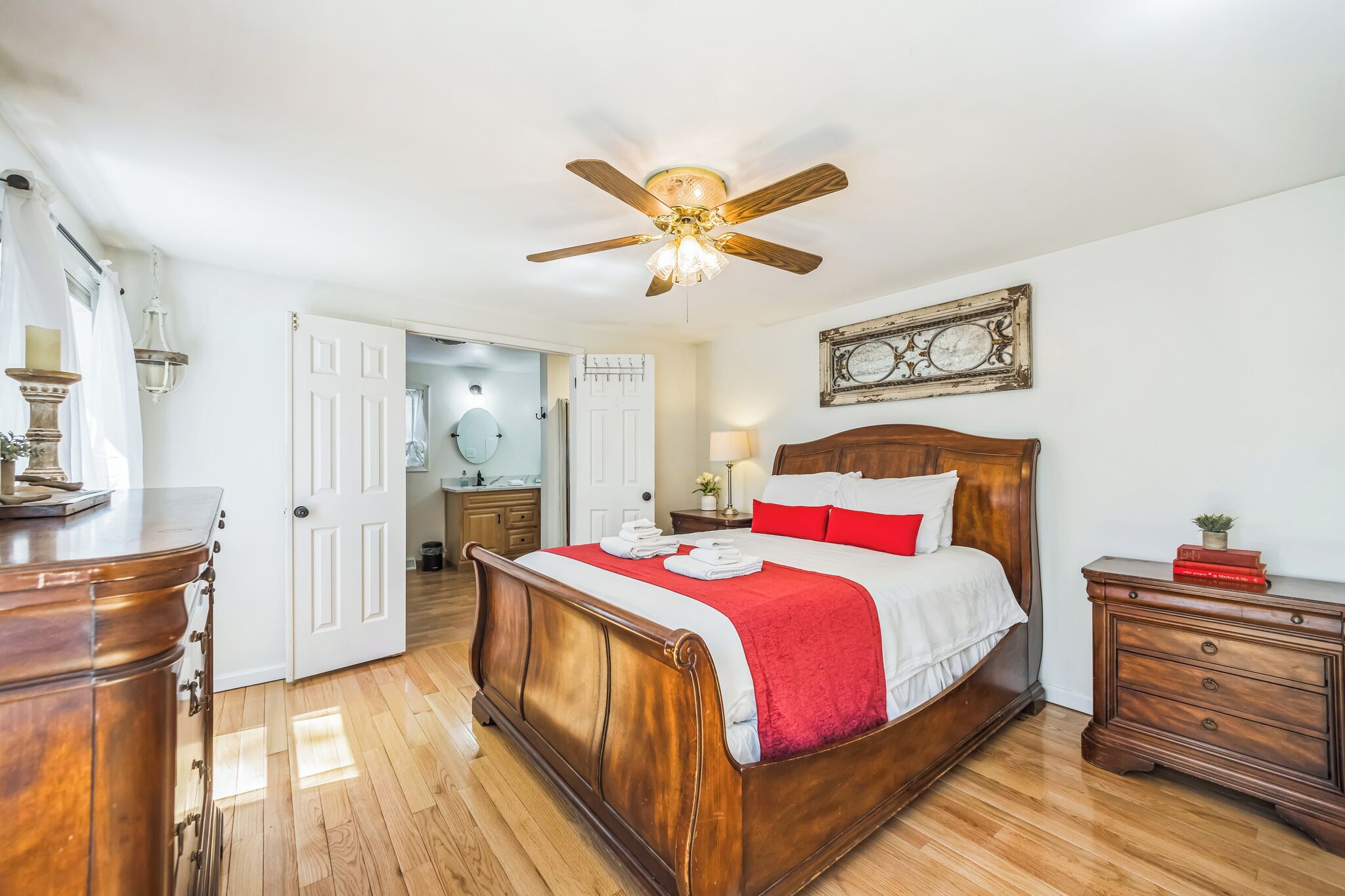 4 bedrooms, iron/ironing board, travel cot, free WiFi