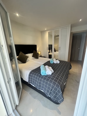 1 bedroom, free WiFi, bed sheets