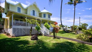 House, 3 Bedrooms | Exterior