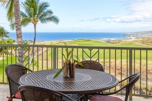 Outdoor dining - Experience paradise at Waiulaula Villa, J201 in Mauna Kea Resort! (Kamuela)