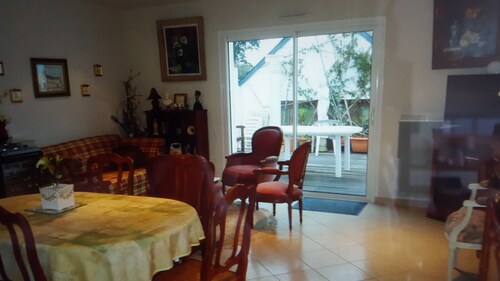 Petit appartement de charme près du port, des plages et du bourg