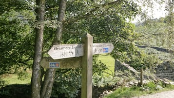 Cottage | Property grounds