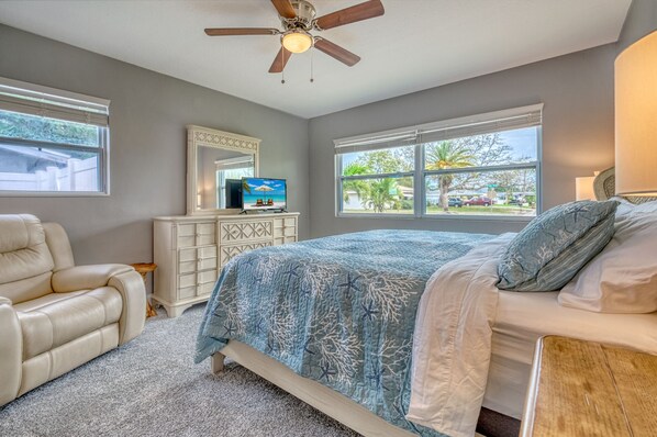 3 bedrooms, iron/ironing board, free WiFi, bed sheets