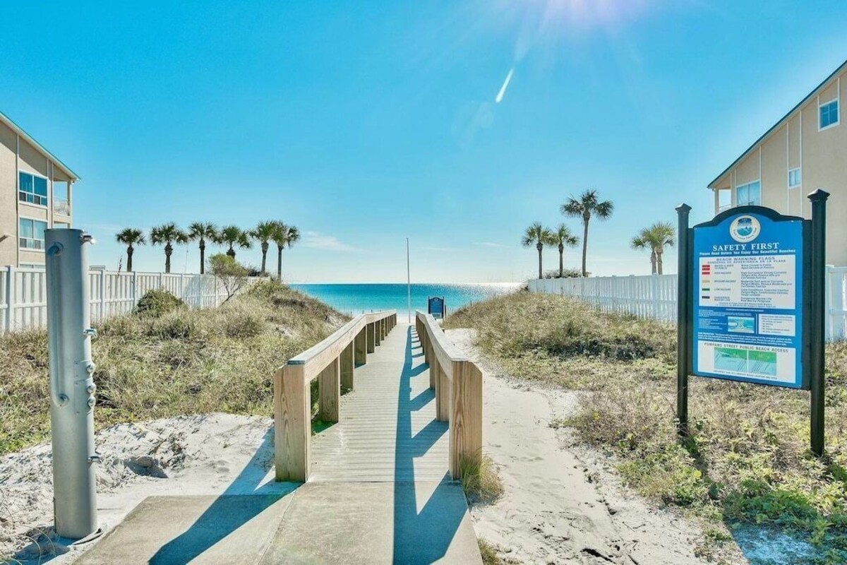 Photo 38 of Destin Family Beach Townhouse
