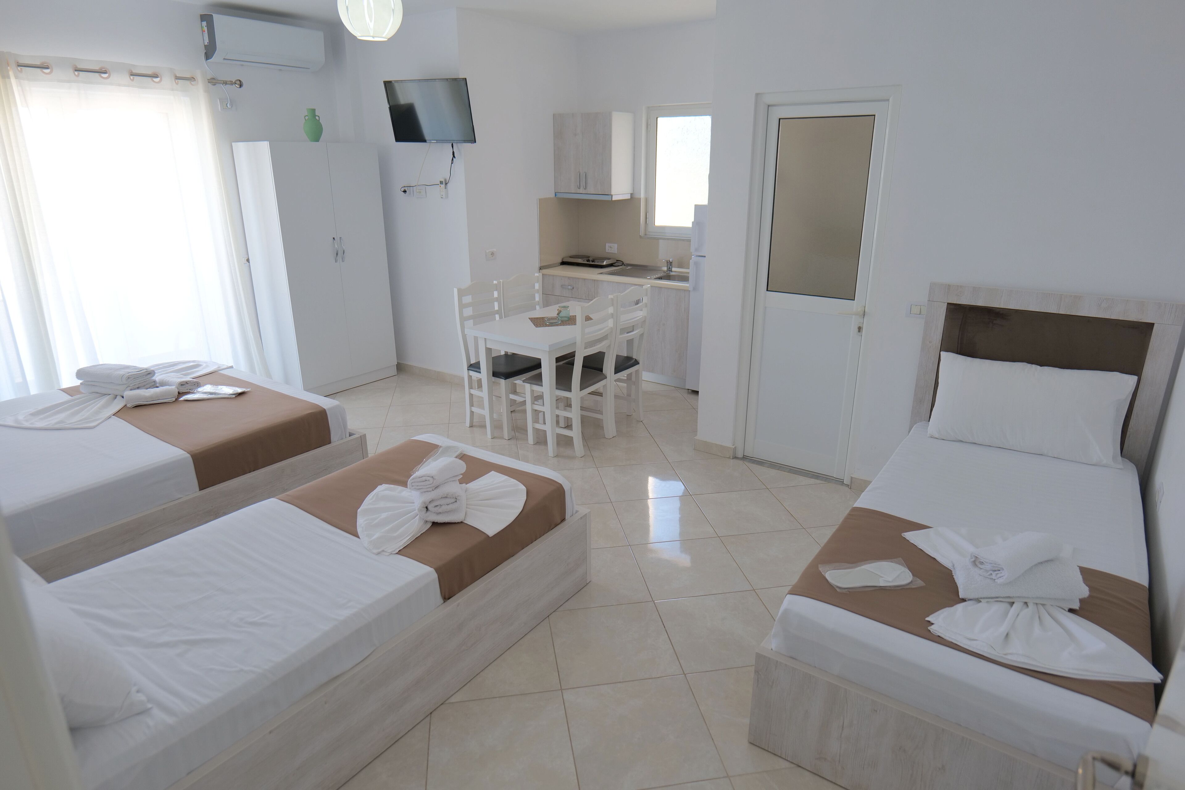 Fyrbäddsrum - balkong | Gratis wi-fi och sängkläder