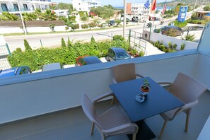 Balcony - Shark Hotel (Ksamil)