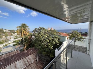 Hus (Gulfview Townhouse with Pool and Jacu) | Eksteriør