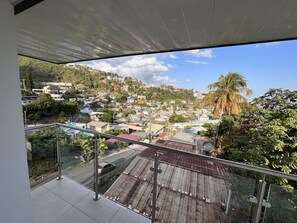 Huis (Gulfview Townhouse with Pool and Jacu) | Exterieur