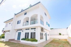 Nhà (Gulfview Townhouse with Pool and Jacu) | Ngoại thất