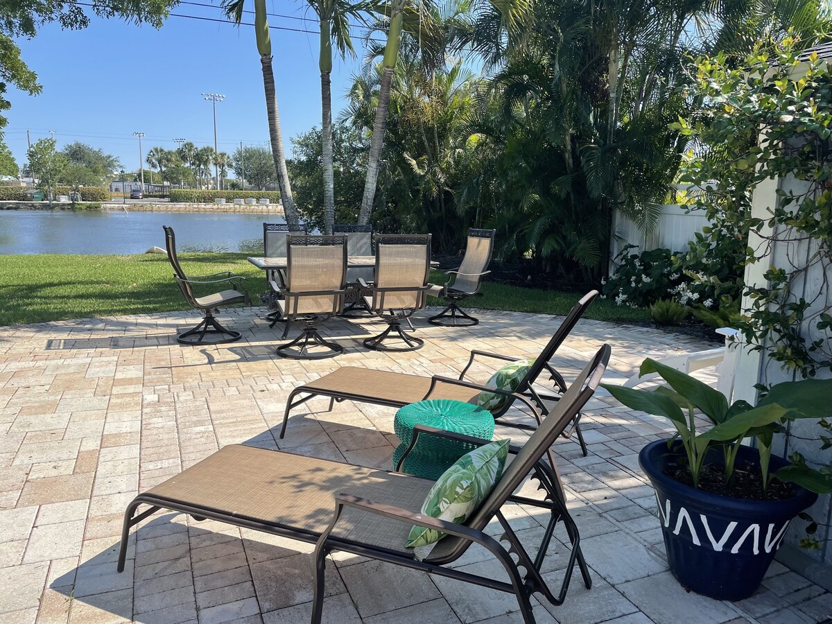 Photo 2 of Downtown Naples Lakeside Pool/HotTub Home