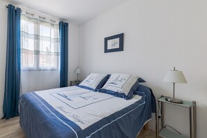 2 chambres, fer et planche à repasser, Wi-Fi gratuit