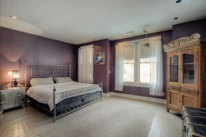 5 bedrooms, Internet, bed sheets