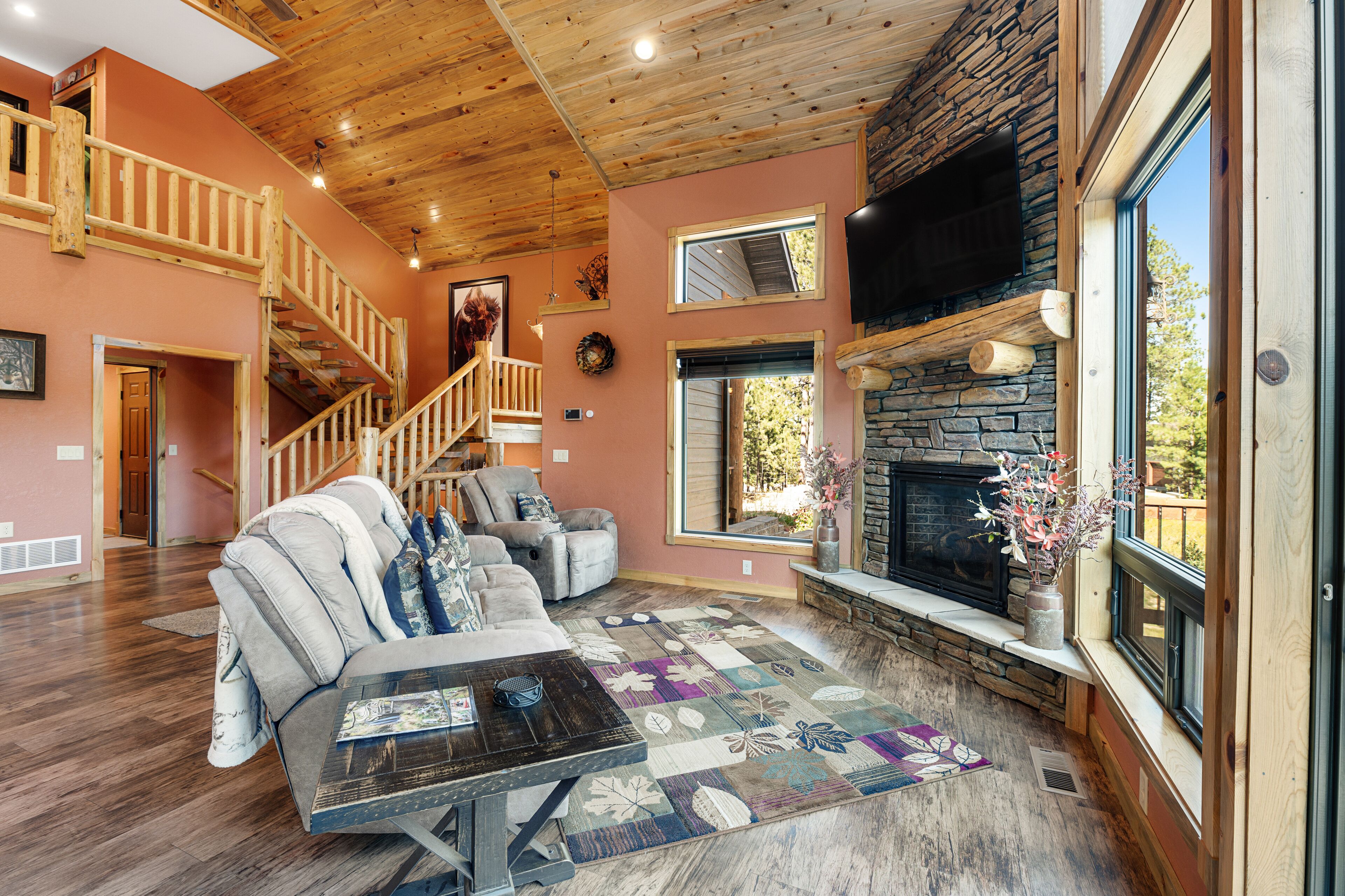 Mountain stunner w/spacious deck, gas grill, game room, gas fireplace, views