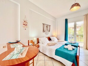 8 bedrooms, in-room safe, iron/ironing board, travel cot