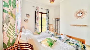 8 habitaciones, tabla de planchar con plancha y wifi gratis