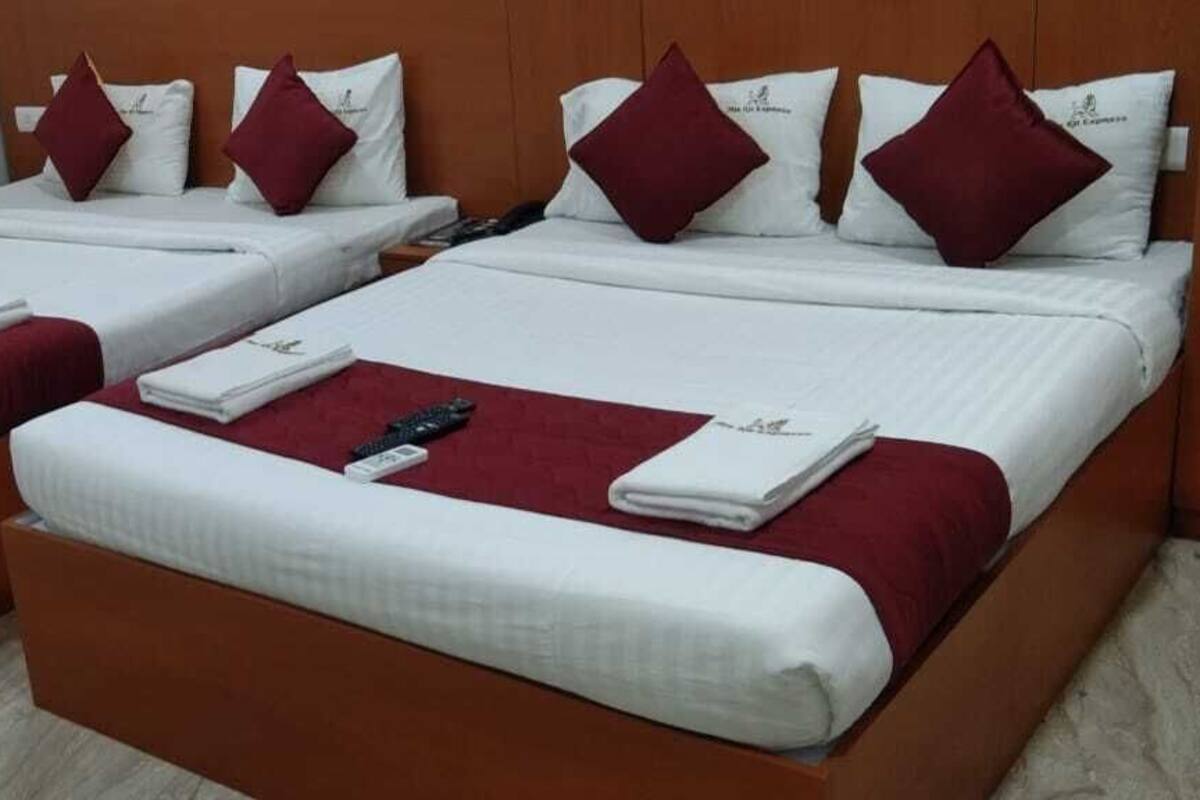 Family Suite | 1 bedroom, hypo-allergenic bedding, in-room safe, individually decorated