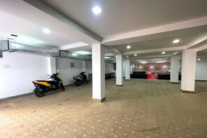 Free self parking