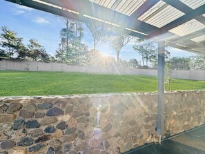 Property grounds - Pet-friendly Private Retreat with Large Backyard (Surf Beach)