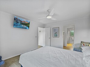Bedroom - Pet-friendly Private Retreat with Large Backyard (Surf Beach)