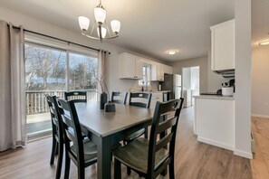 Dining - Pondside View Family Friendly Home!  [Moose Lodge] (Bar Harbor)