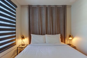 7 slaapkamers, een strijkplank/strijkijzer, snel internet, beddengoed