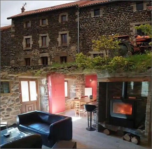 Gite lounge in the heart of the countryside