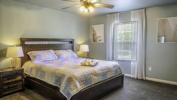 2 bedrooms, iron/ironing board, free WiFi, bed sheets