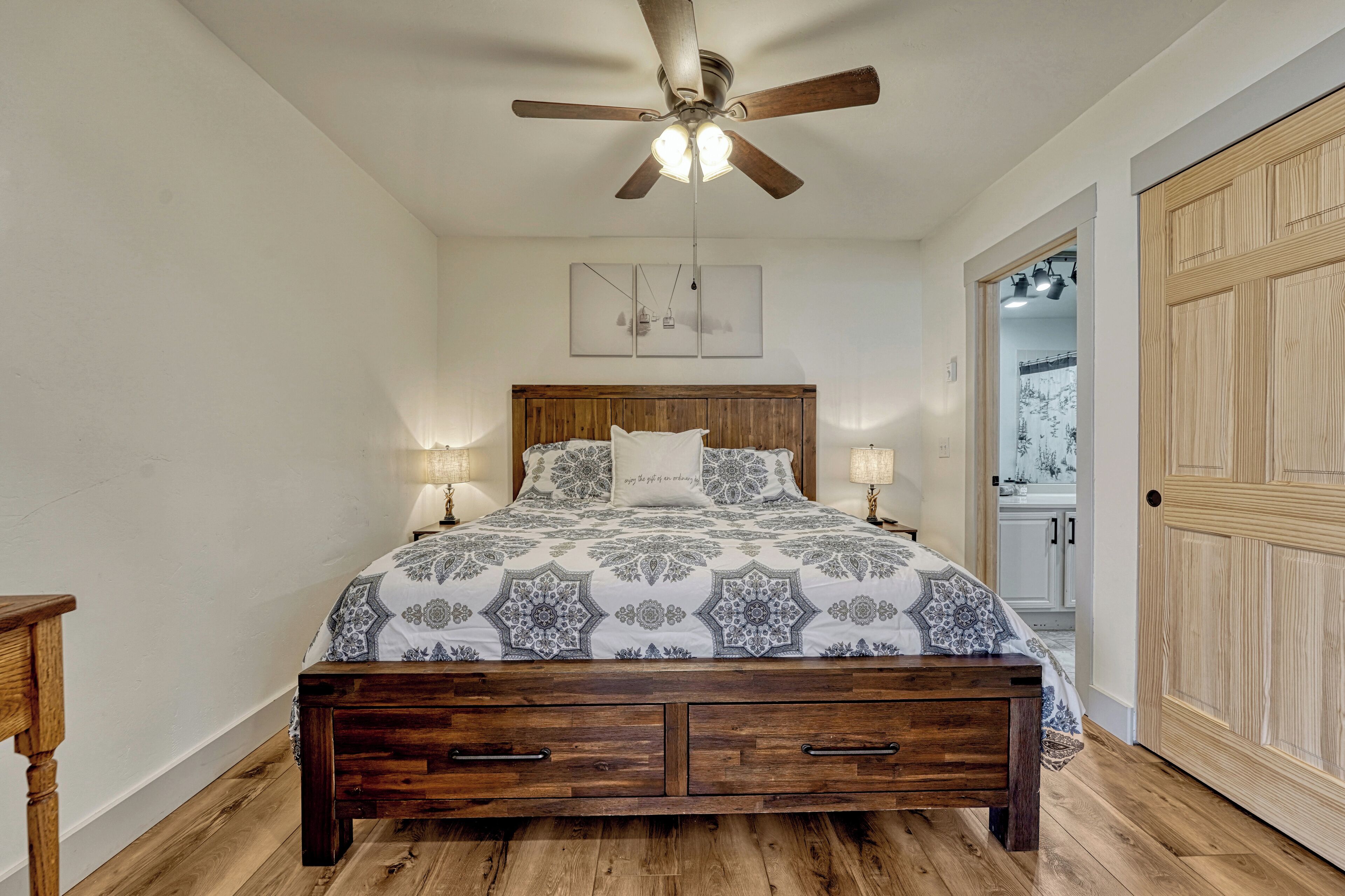 2 多间卧室、熨斗/熨衣板、旅行婴儿床、免费 WiFi