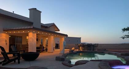New! Desert LUX Oasis LARGE POOL SPA BBQ FIRE-PIT