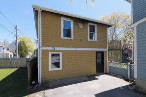 Exterior - Cozy 1 BR in the Center of BH! [Inspiration Point] (Bar Harbor)