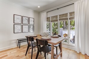 Dining - Newly Renovated, Private Home on Oceanside of Amelia Island Resort - Pet Friendly! (Amelia Island)