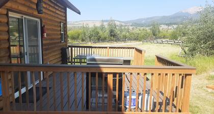 Polaris Paradise Elkhorn, Entire Townhouse in scenic Polaris, MT