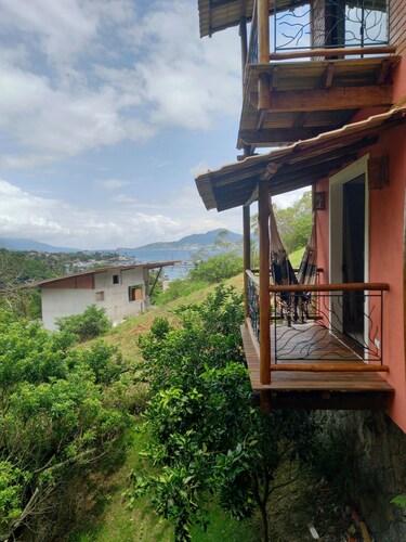 SUITES ON STA TEREZA BEACH, 800 M FROM THE VILLAGE.