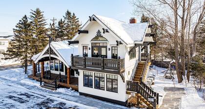 Luxury Condo w/ Beach Access | Dragestil 723-1