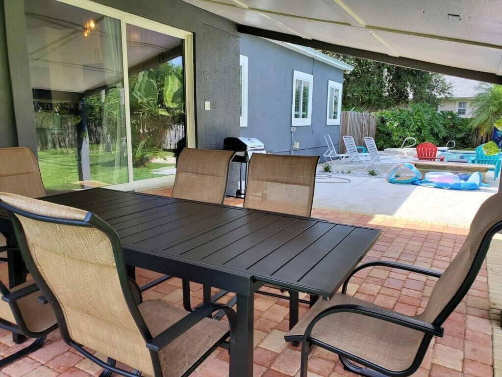 House, Multiple Beds, Private Pool, Pool View | Outdoor dining