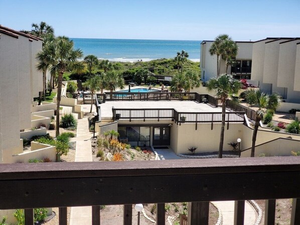 Property grounds - Island House D222 (St. Augustine)