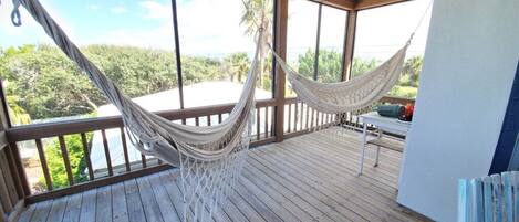 Maison, plusieurs lits, cuisine | Balcon