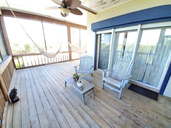 하우스, 침대(여러 개), 주방 | 발코니