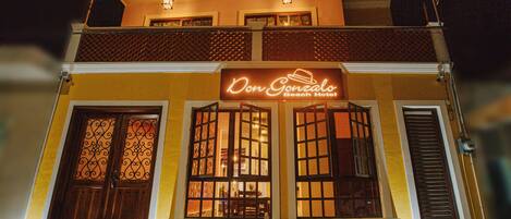 Bagian depan properti