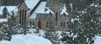 Secluded Cabin near Wild Basin