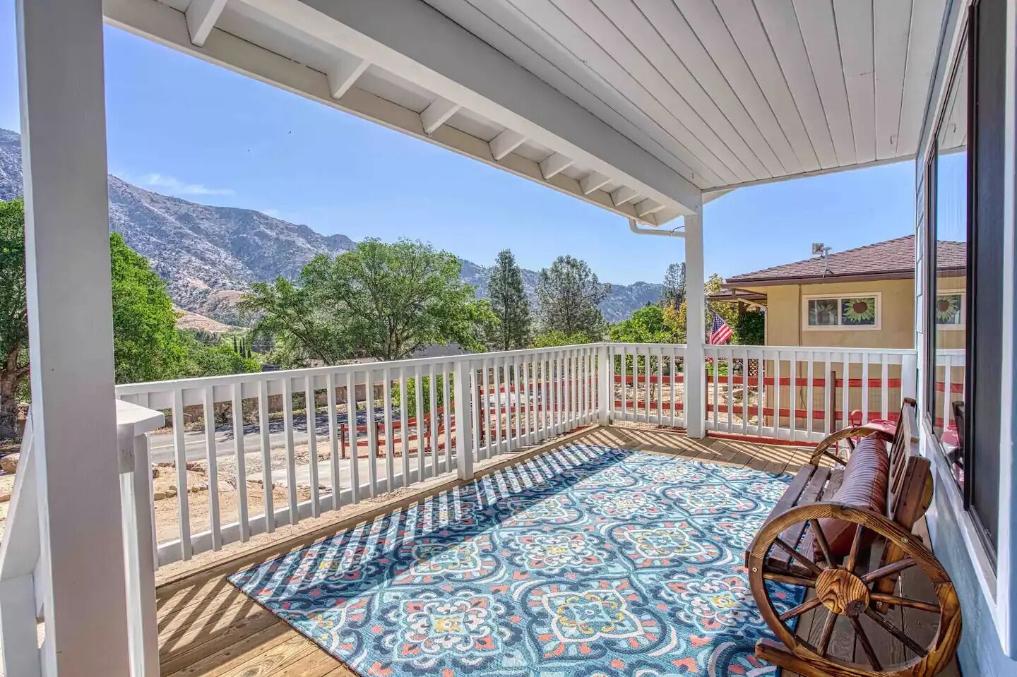 MiNT: Modern luxury & charm in downtown Kernville.